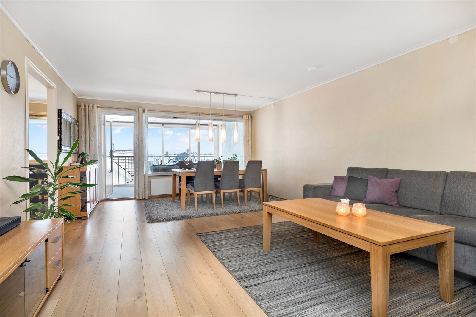 Notar v/Lillian Tunge har gleden av å presentere en nydelig leilighet i Tyrihansveien 26A! Galleribilde