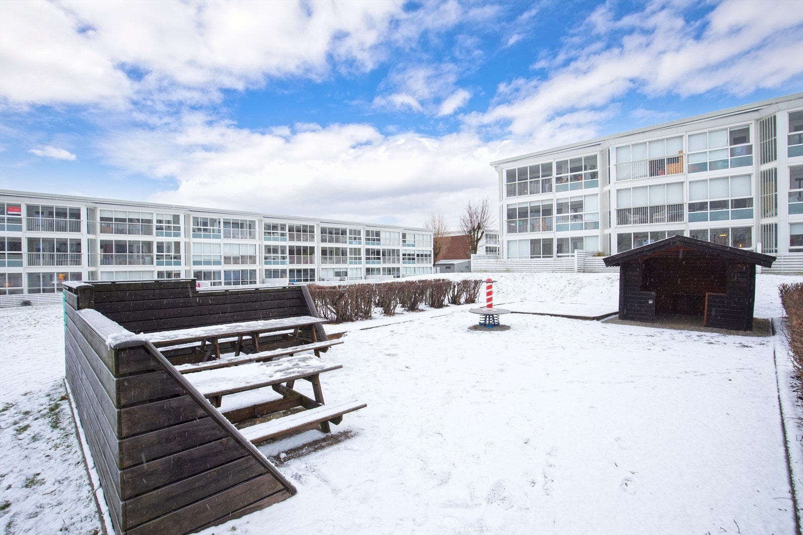 Flott opparbeidet uteområde for borettslaget Galleribilde