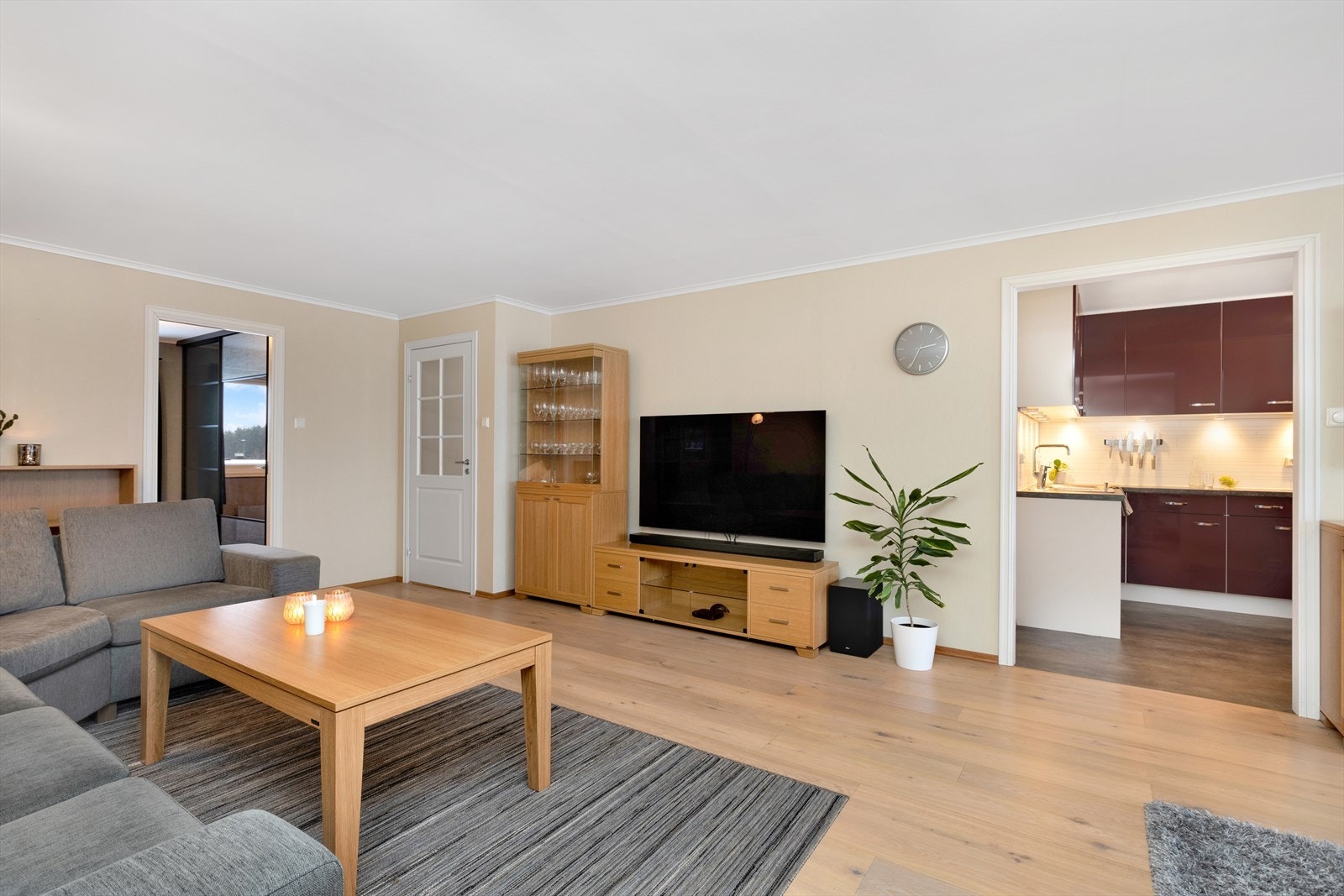 Stor og trivelig stue Galleribilde