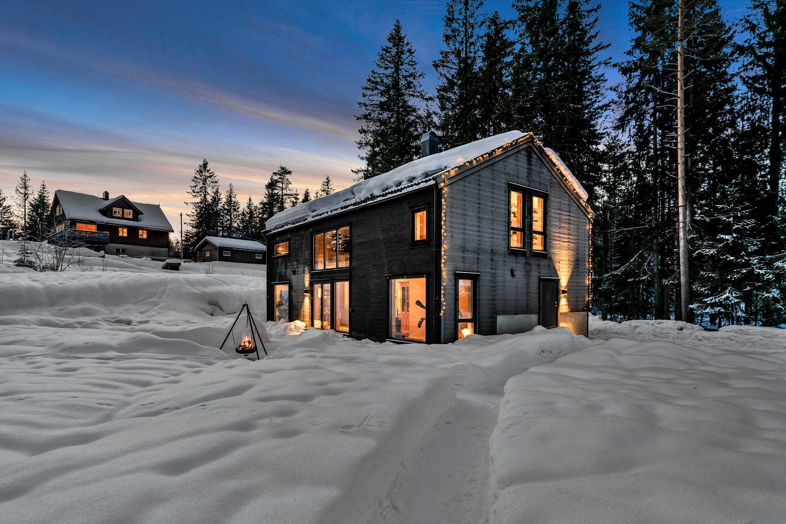 Velkommen til Sørbråtveien 102 | Presentert av Kristin Noraker Likvern for Eiendomsmegler 1 Galleribilde