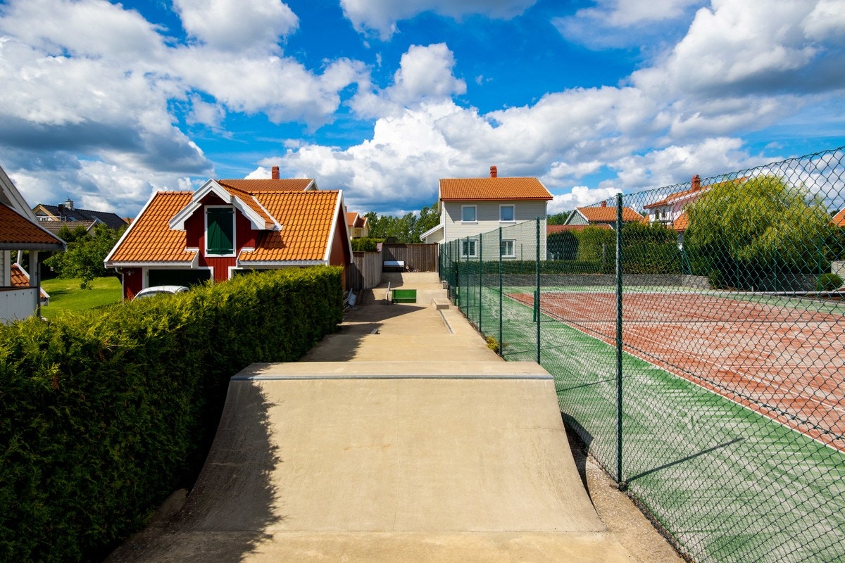 Ganske gøy å ha egen skatepark i hagen! Galleribilde