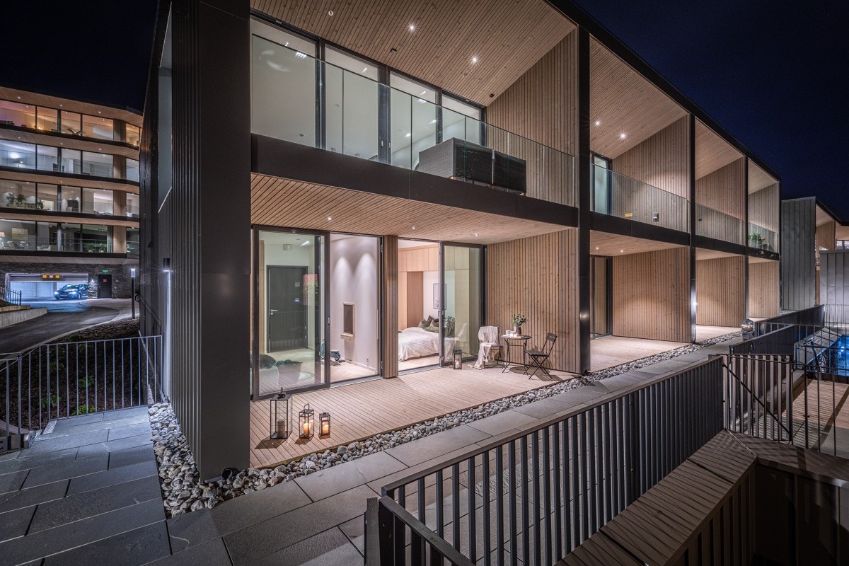 Hjørnehus med vedlikeholdsfrie utvendige materialer Galleribilde