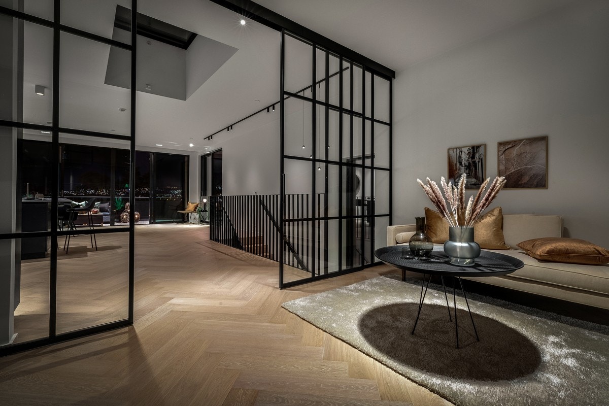 TV-stue som er plassert på østsiden av boligen Galleribilde