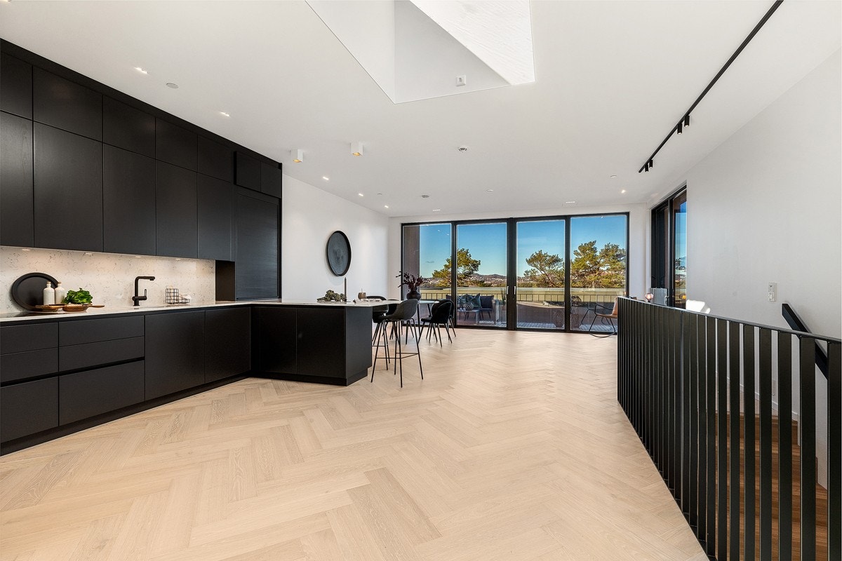 Lys, farger og rekkverk er ikke tilfeldig valgt Galleribilde