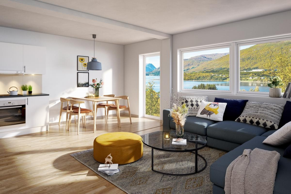 Romslig planløsning med god bredde i stuen. Dette gir god plass til både sofa og spisegruppe.