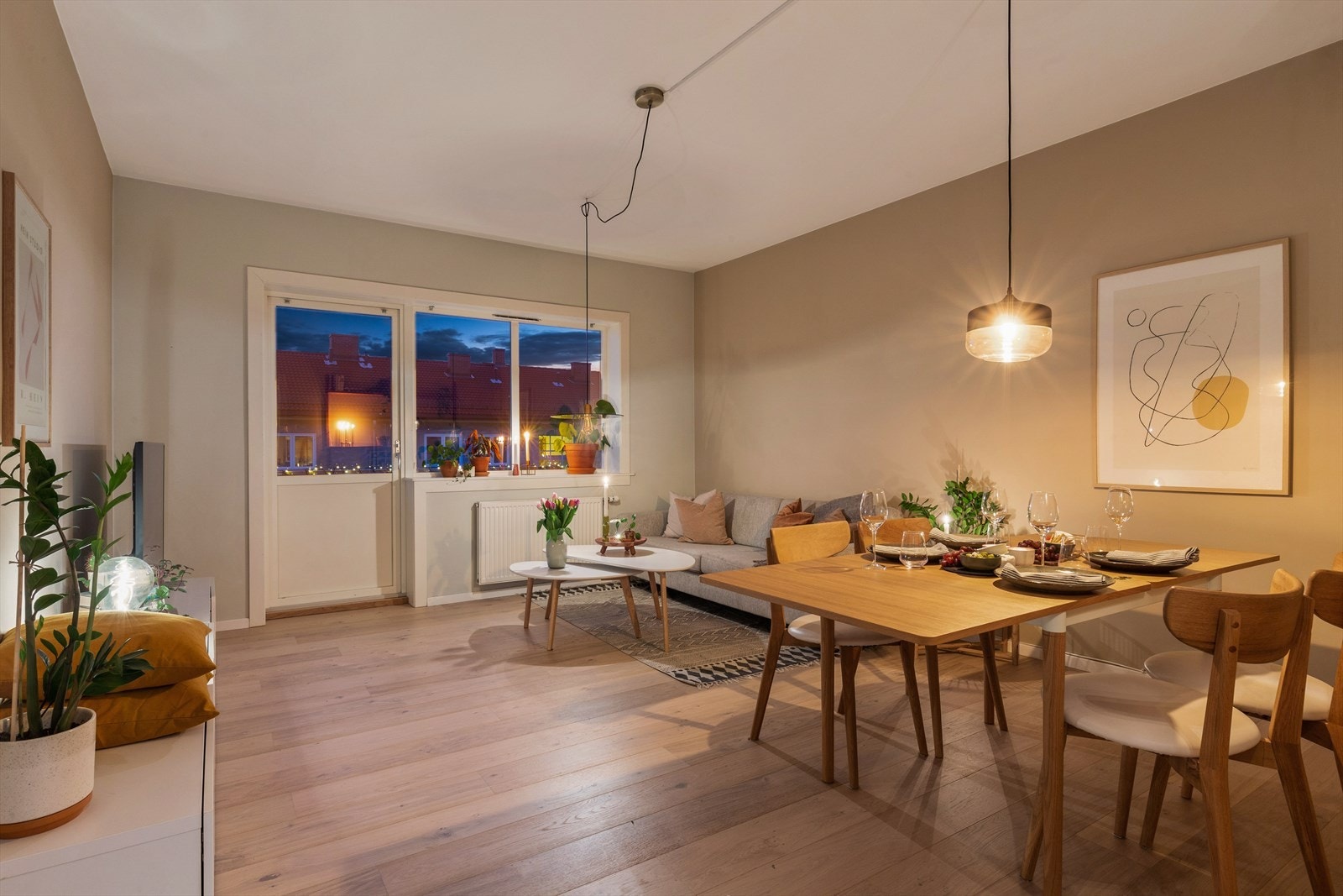 Velkommen til Sofienberggata 54A! En lys og luftig 3-roms med solfylt balkong. Galleribilde