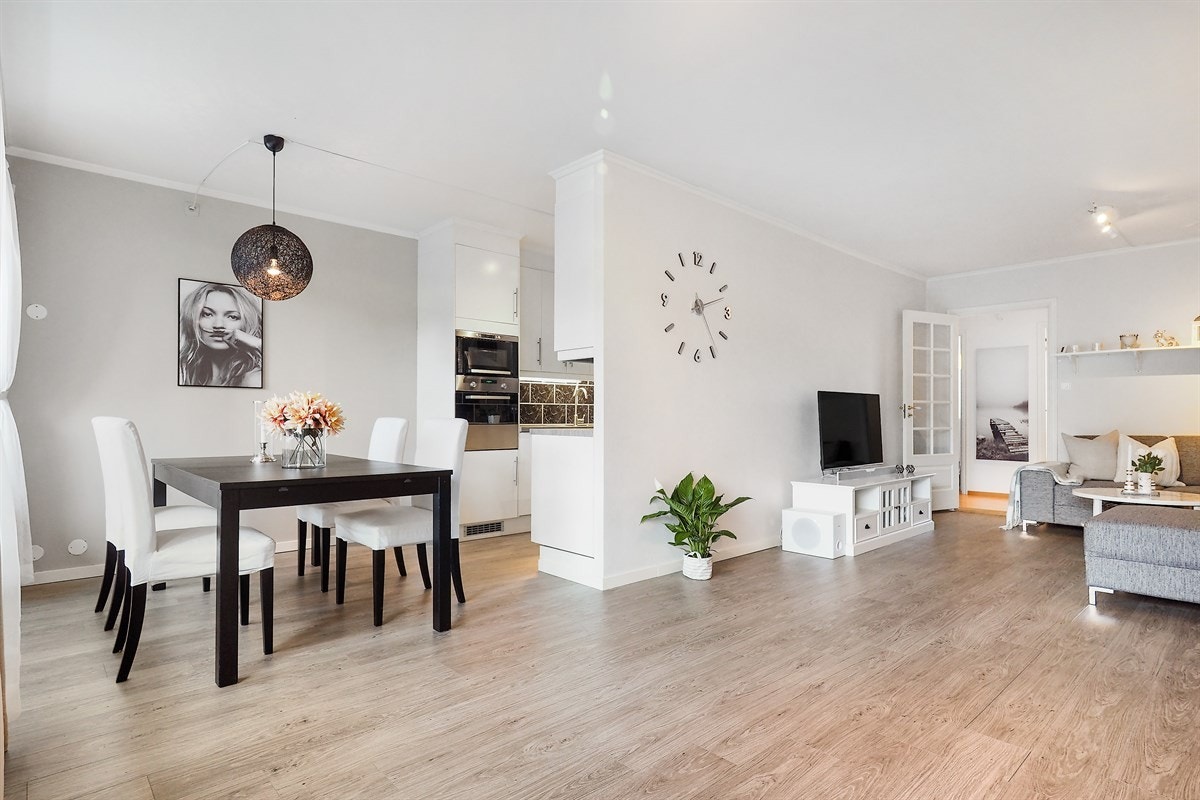 Velkommen til Elvenesvegen 50! Galleribilde