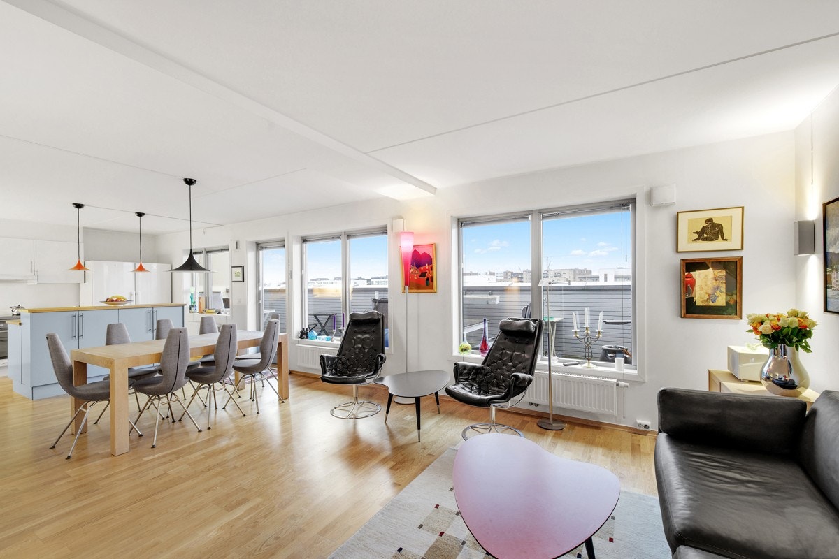 Velkommen til Gladengveien 15 D - Presentert av Kristian Birkan v/ EIE Eiendomsmegling Galleribilde