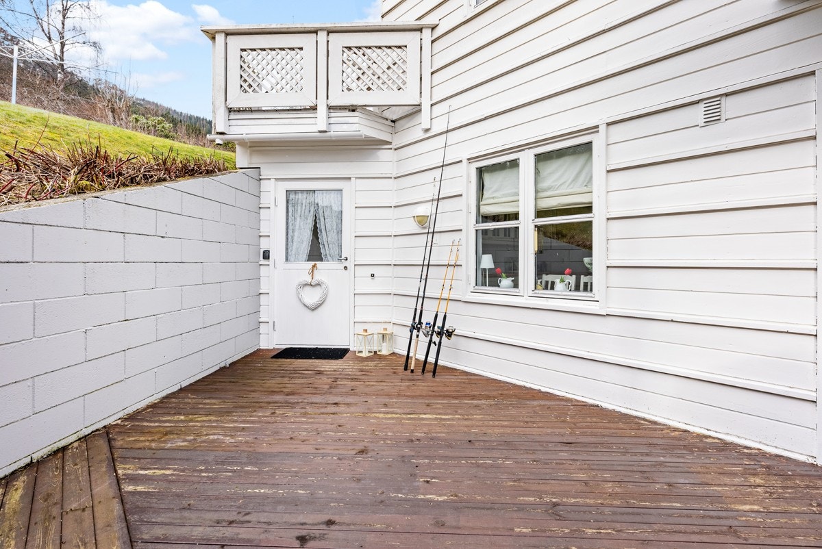 Entre / terrasse i tilknytning til leiligheten Galleribilde