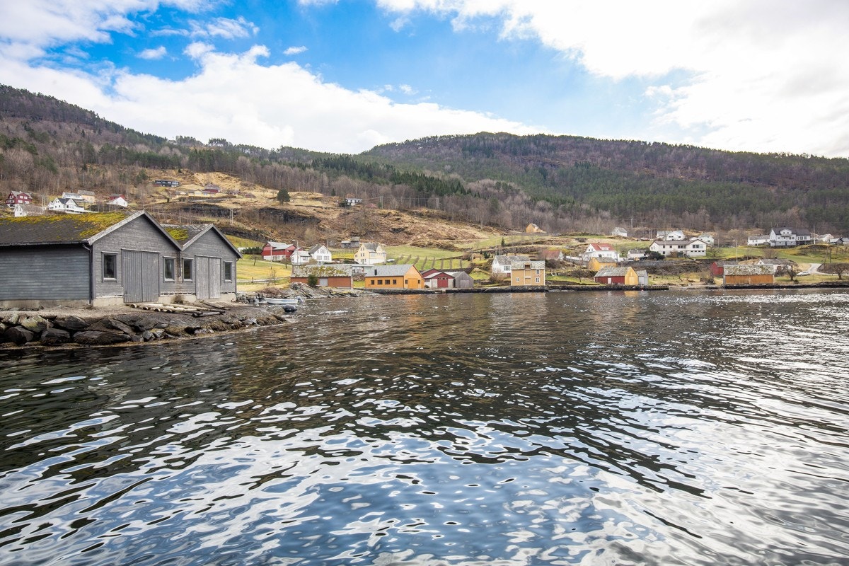 1/4 bruksrett i det ene naustet Galleribilde