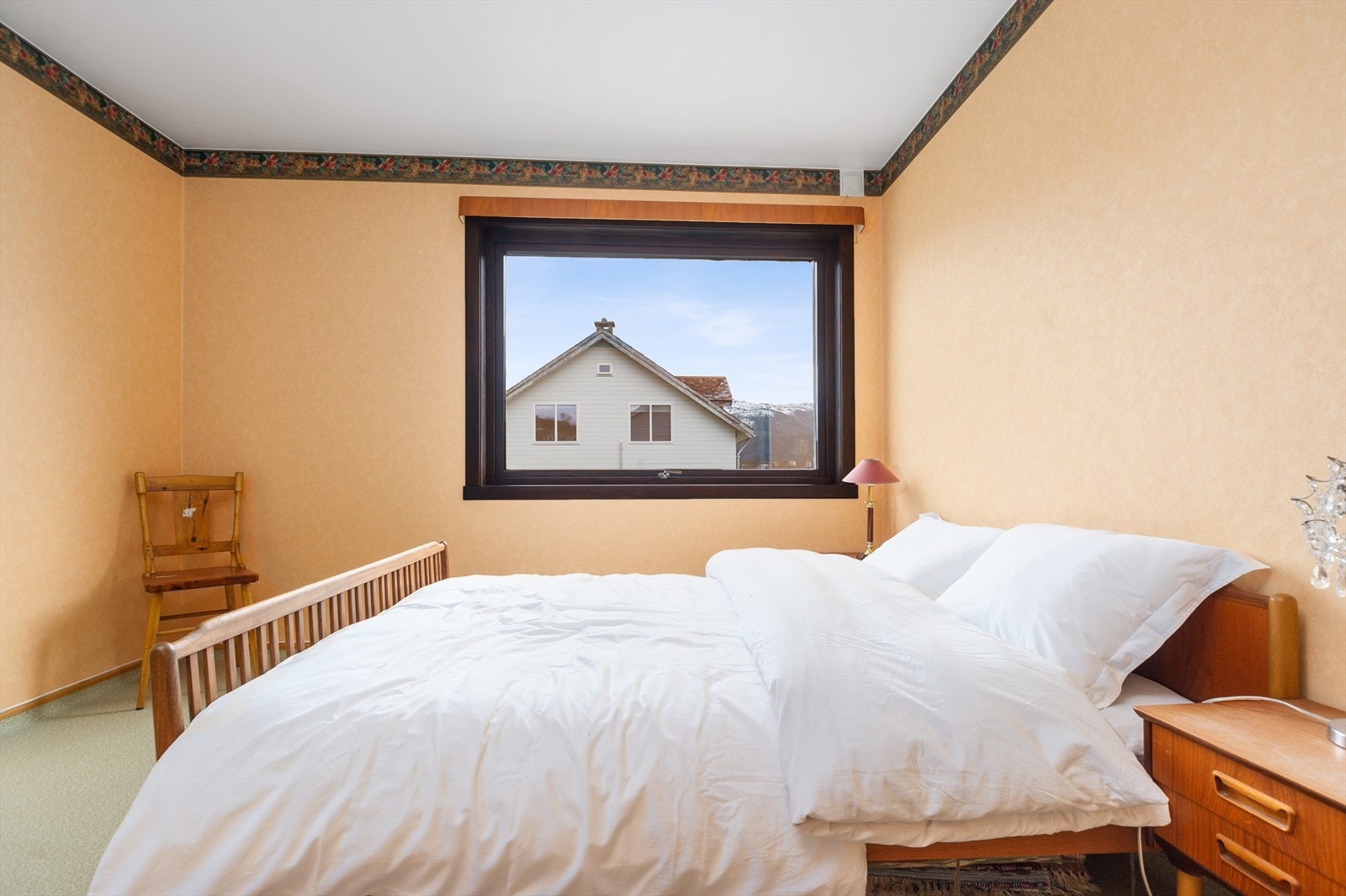 Til saman er det seks soverom i bustaden Galleribilde