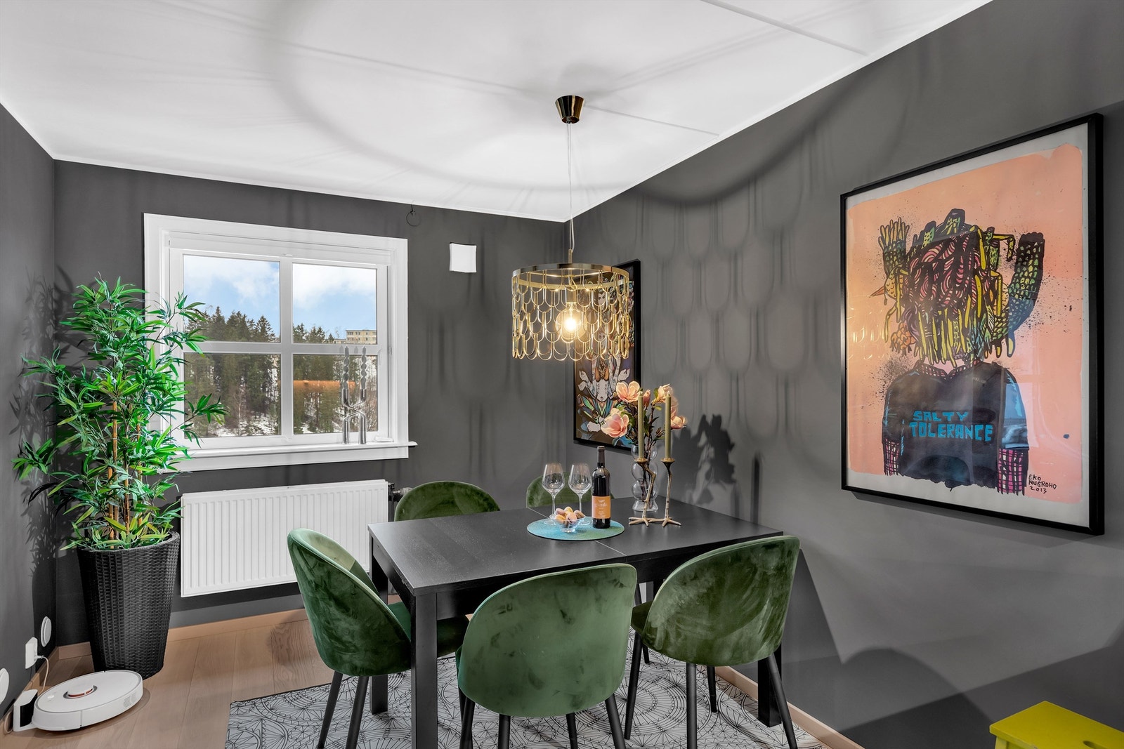 Lekre farger på vegger som gir en god romfølelse. Galleribilde