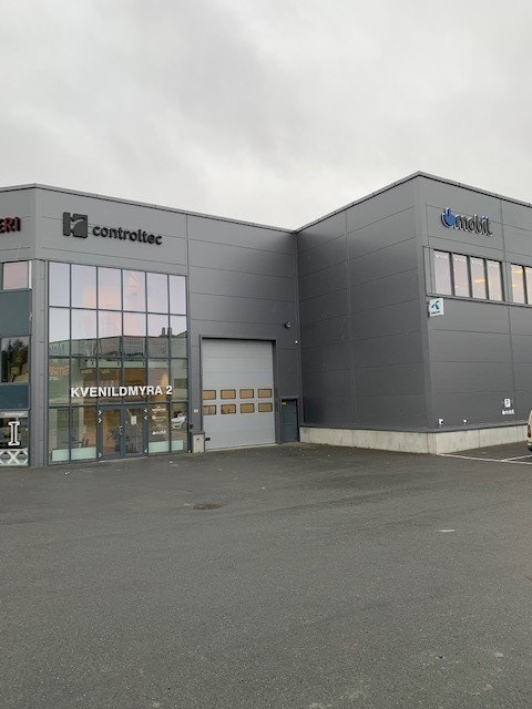 Eiendommen sett fra Østre Rosten Galleribilde