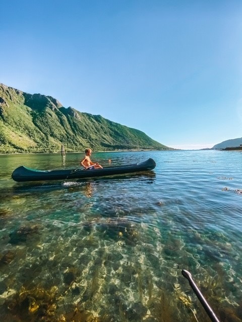 Kanopadling i Veimannsfjorden. Galleribilde