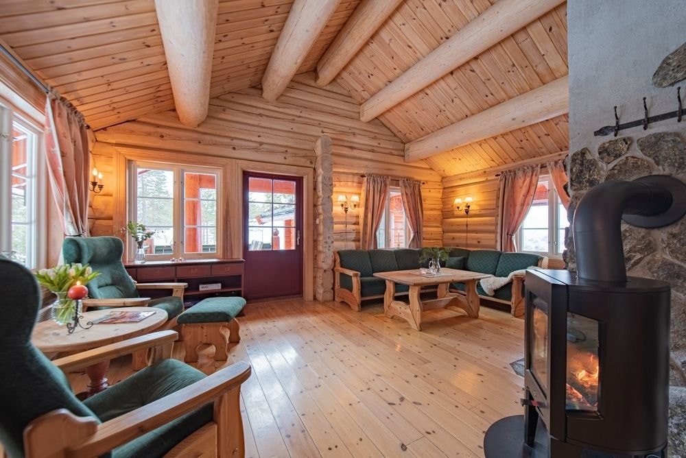 Stue med utgang til verandaen. Galleribilde