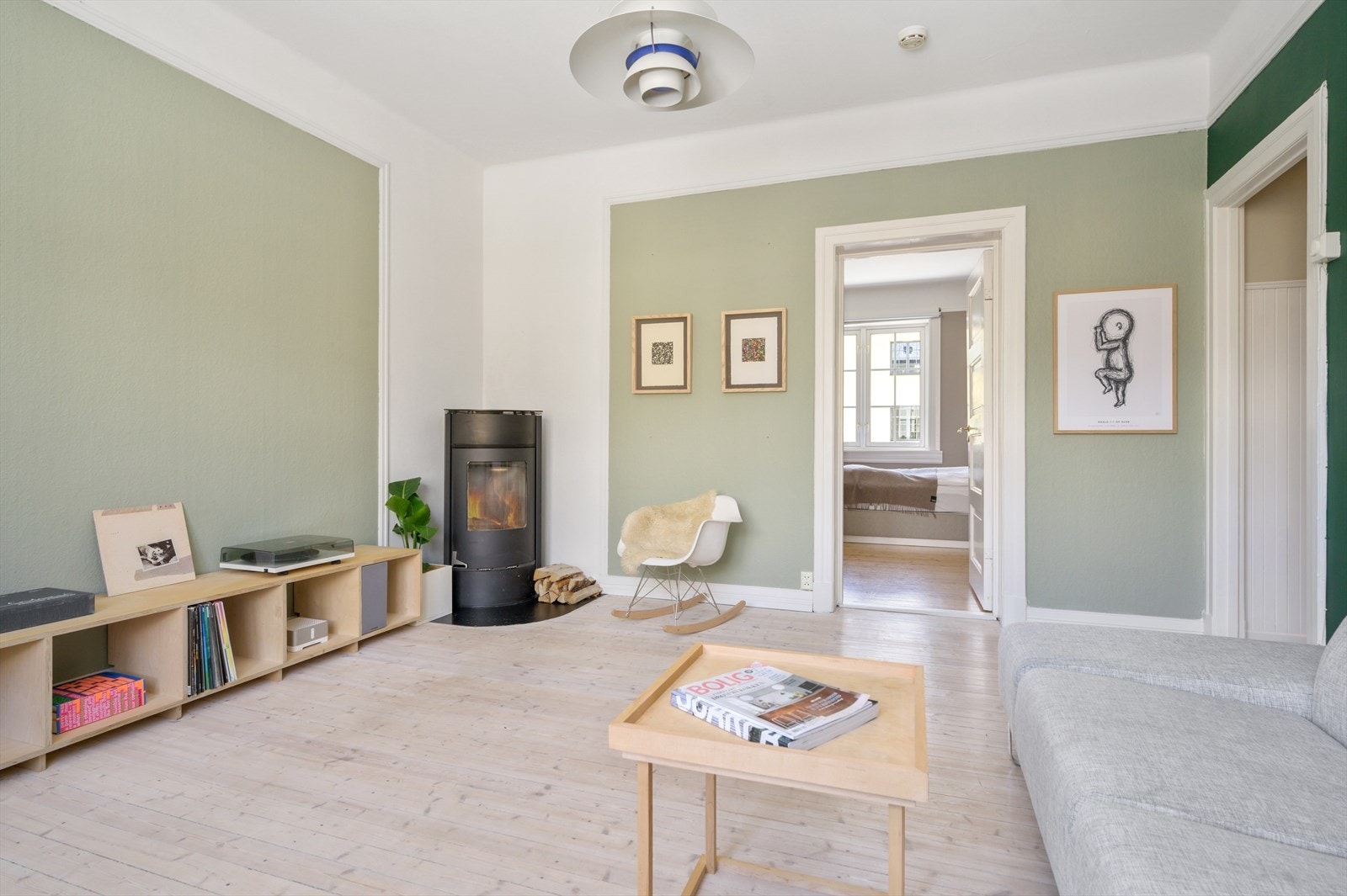 Stuen har en god utforming som gjør den lett å innrede etter eget ønske. Galleribilde