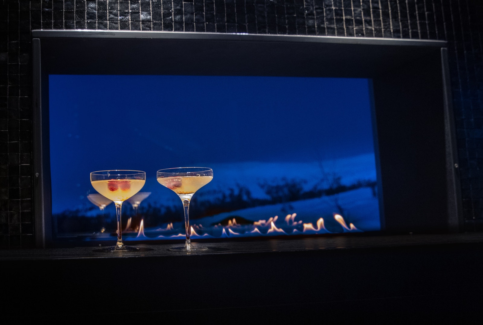 Utsikt igjennom vindu i Biopeisen når TV er nede. Galleribilde