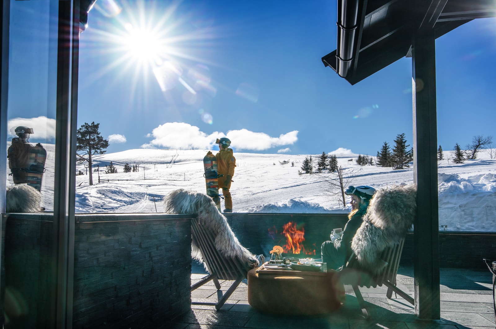 Svært solrik terrasse. Galleribilde