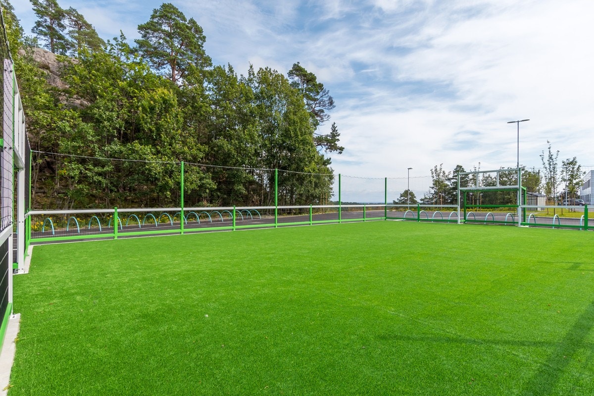 Deler av uteområdene ved Roligheten skole Galleribilde