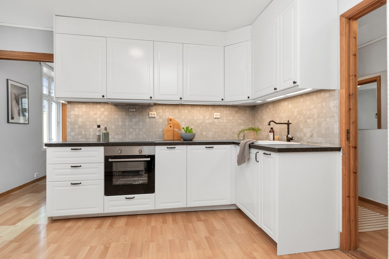 Hvitevarer medfølger handelen Galleribilde