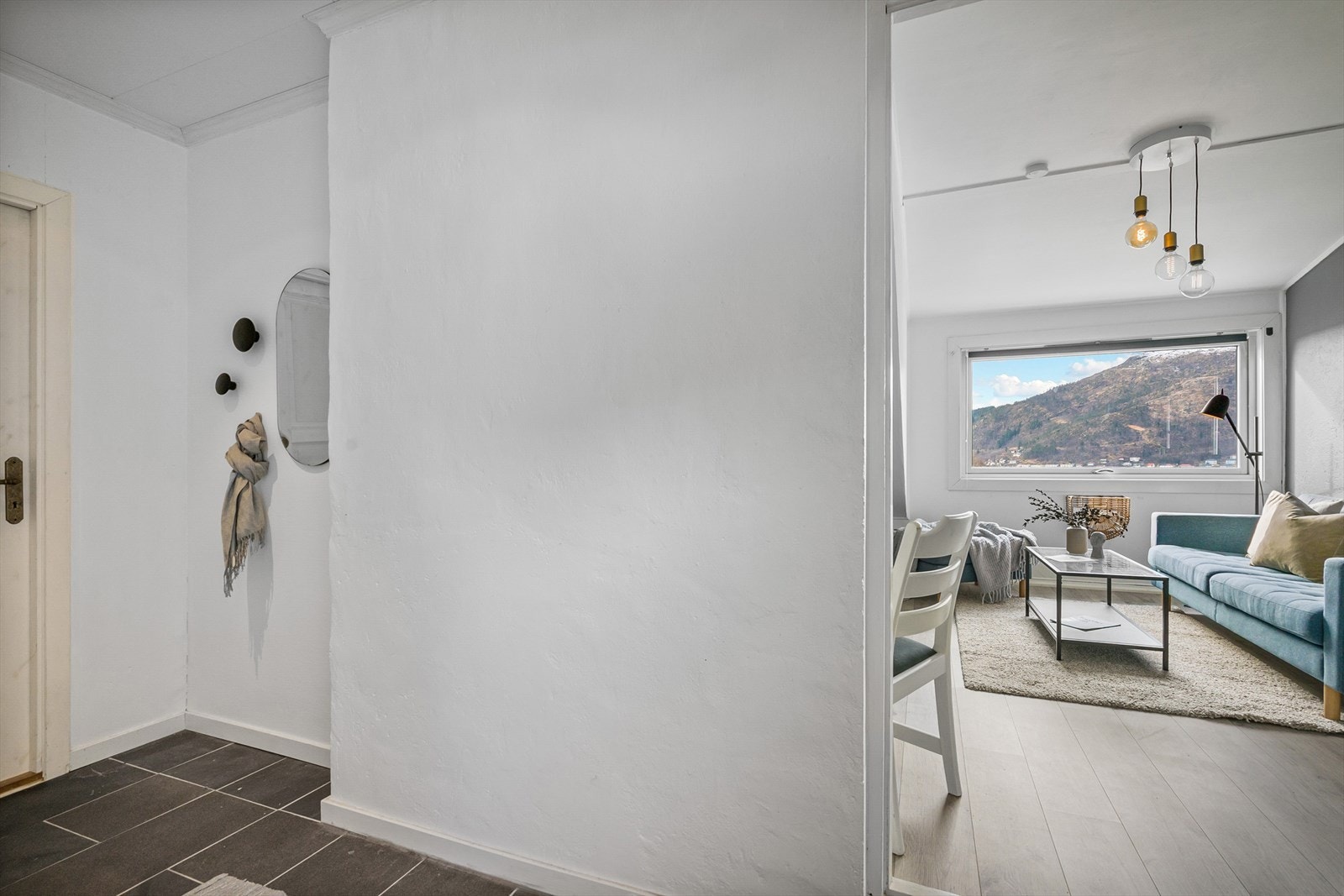 Felles gang med tilkomst til alle rom og bodarealer. Galleribilde