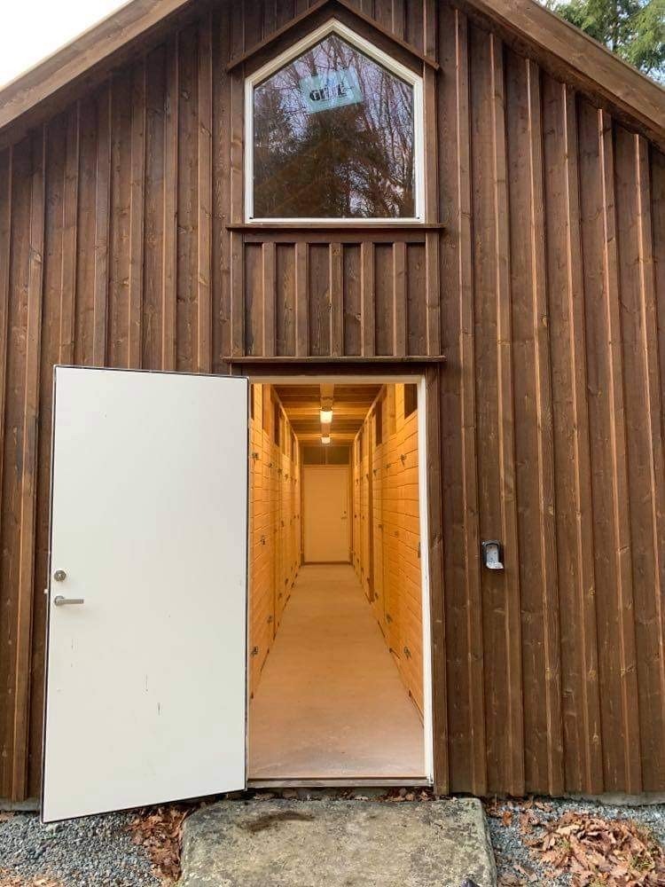 Felles naustboder Galleribilde