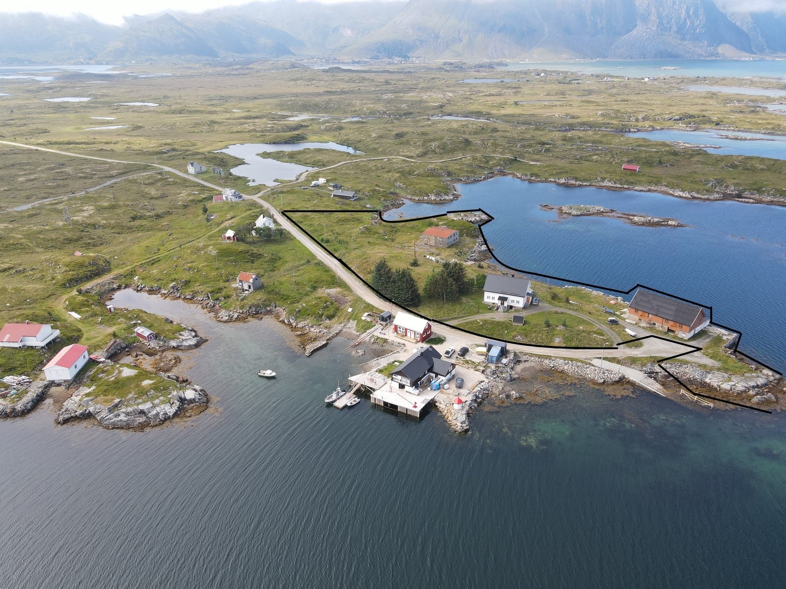 Oversiktsbilde av området, med markerte tomtegrenser Galleribilde