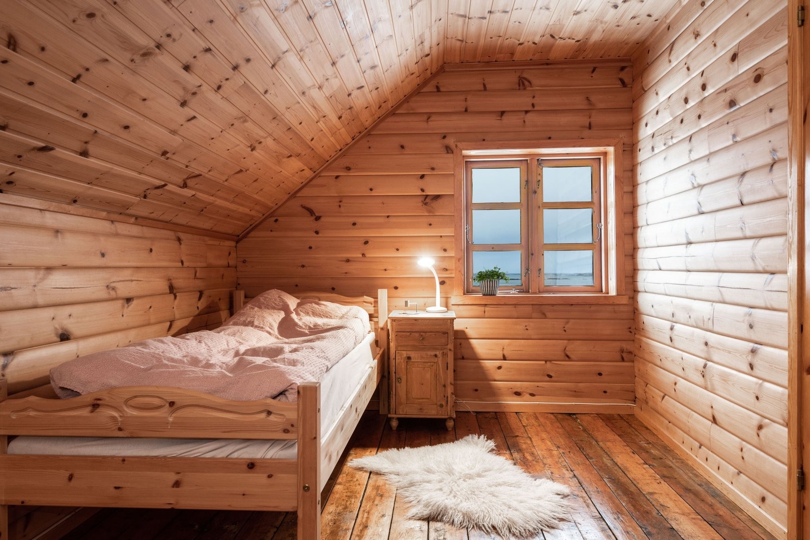 Soverom 7 i 2. Etg. Soverom 3 og 5 ser like ut som dette Galleribilde