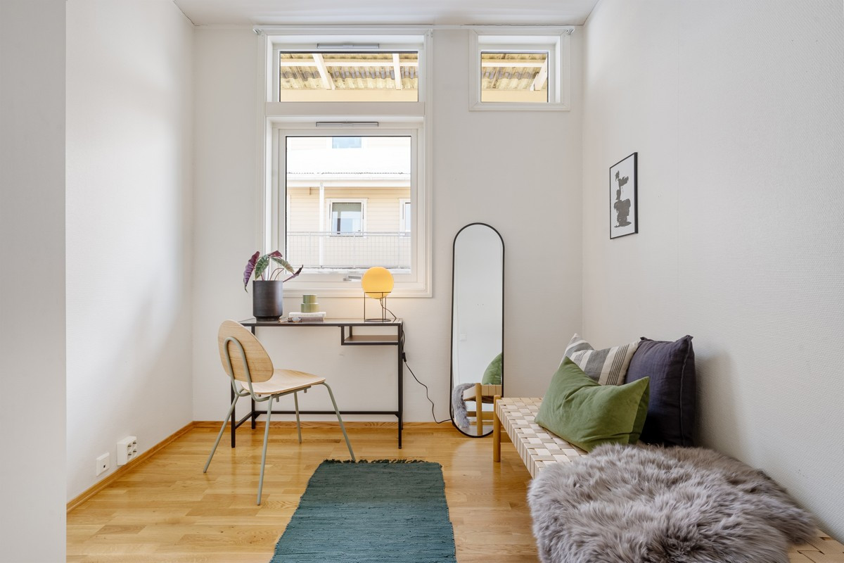 Soverommene kan også møbleres som et arbeidsrom/kontor - perfekt som hjemmekontor!