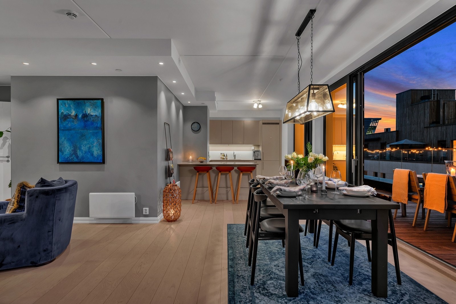 Åpen stue/kjøkken-løsning Galleribilde