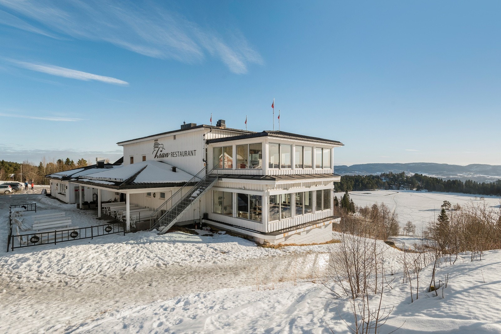 Lian Restaurant har en fantastisk beliggenhet med utsikt mot Trondheim. Galleribilde