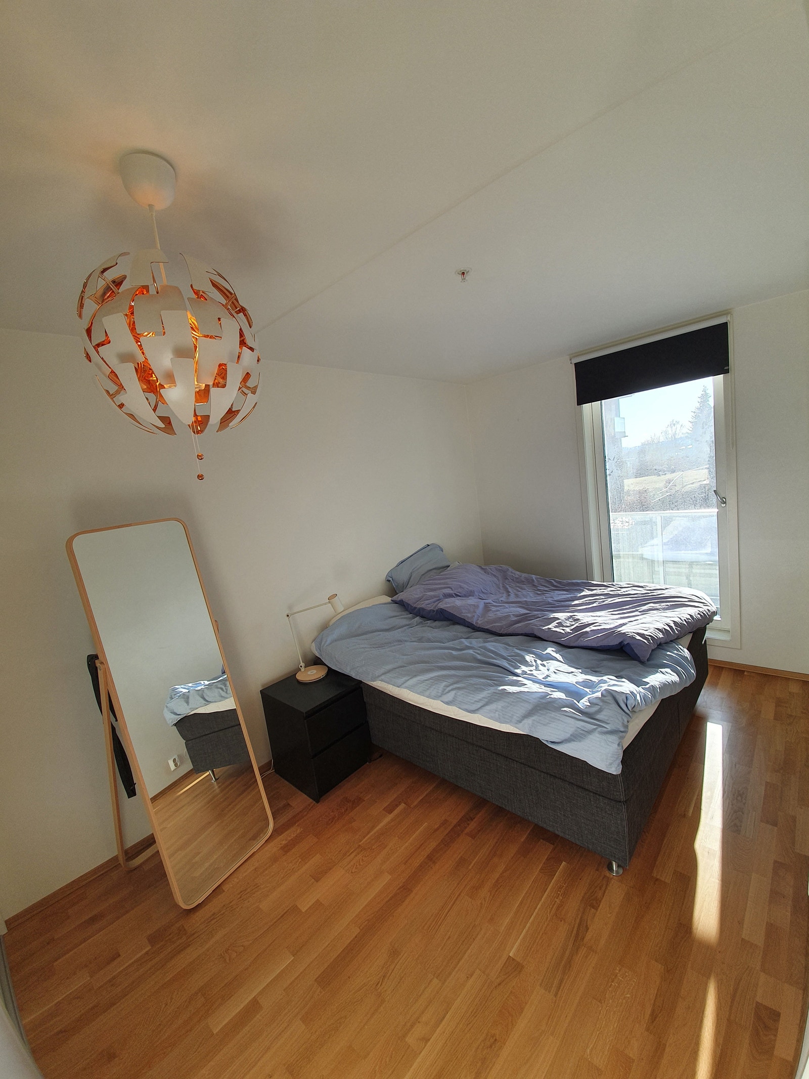 Veldig romslig soverom Galleribilde