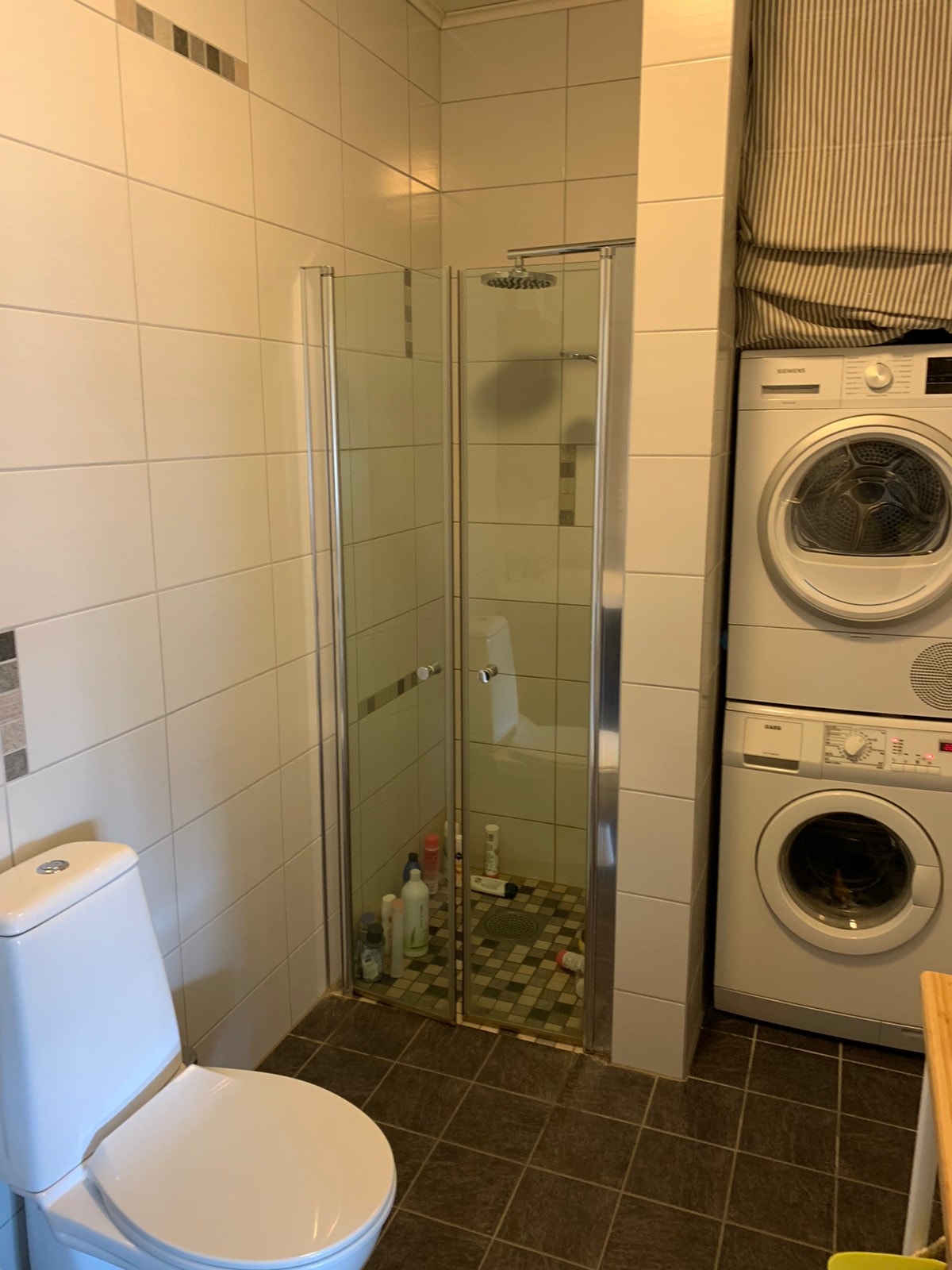 Badet, hvitevarer følger med Galleribilde