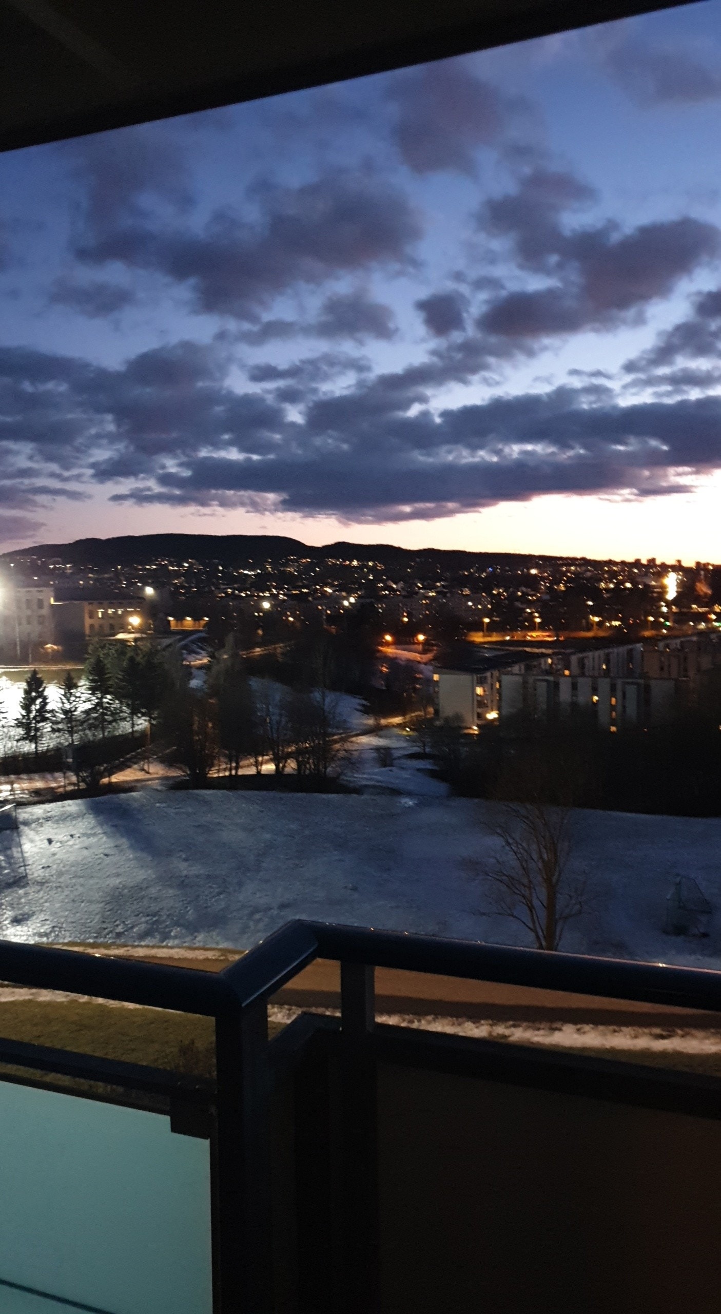 Utsikt fra balkongen Galleribilde