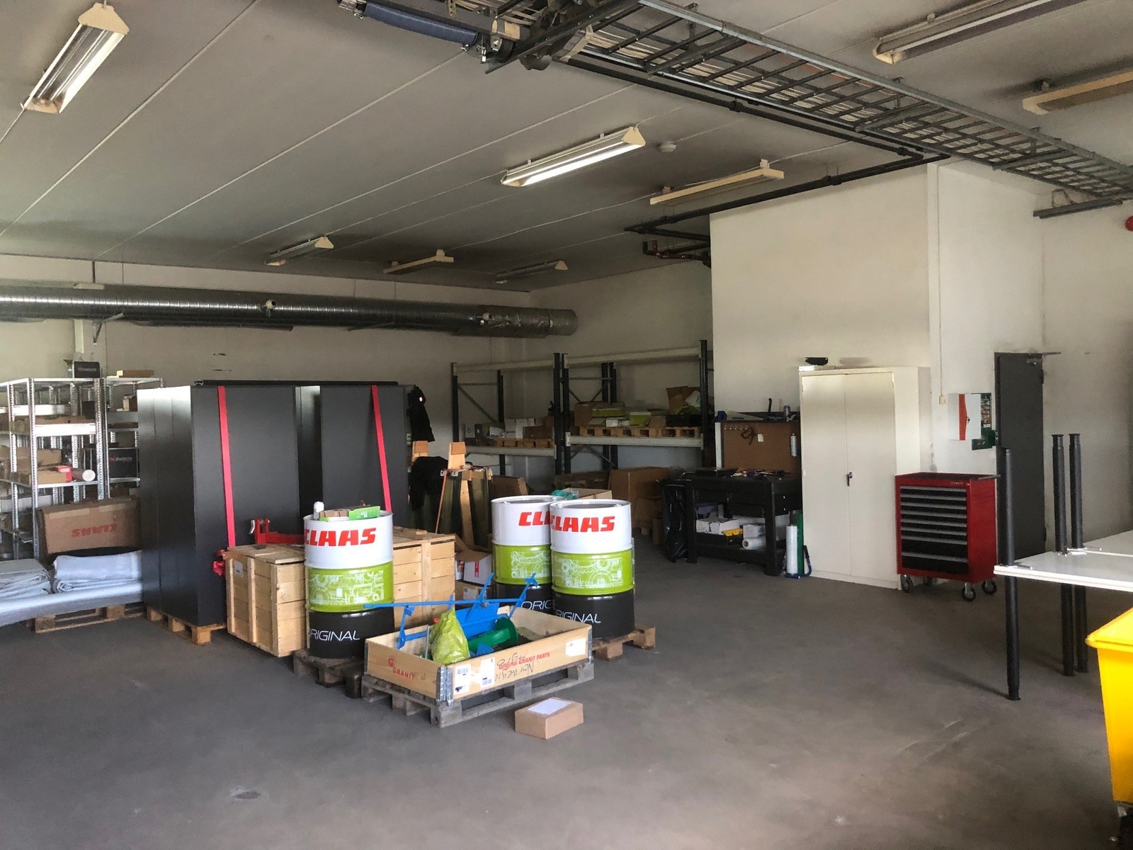 LAGER BILDE 2 - ca. 3,7 m takhøyde Galleribilde