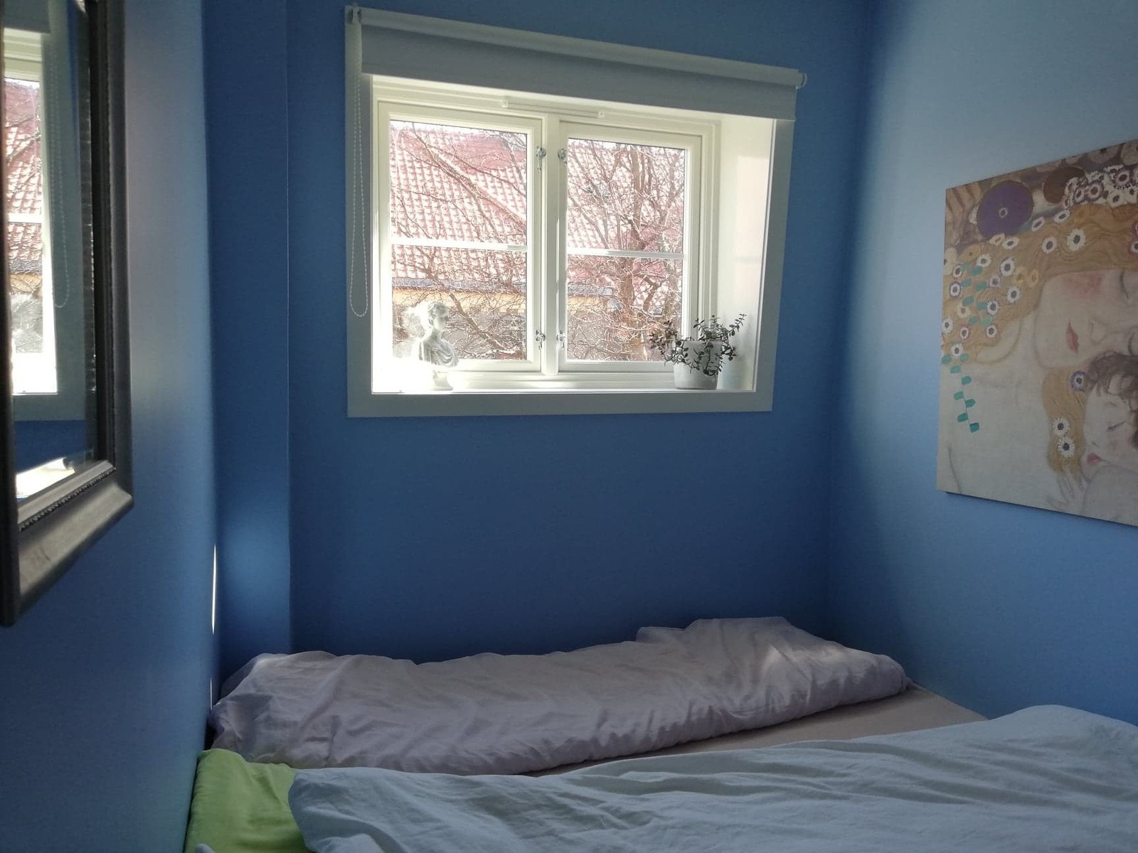 soverom med store garderober Galleribilde