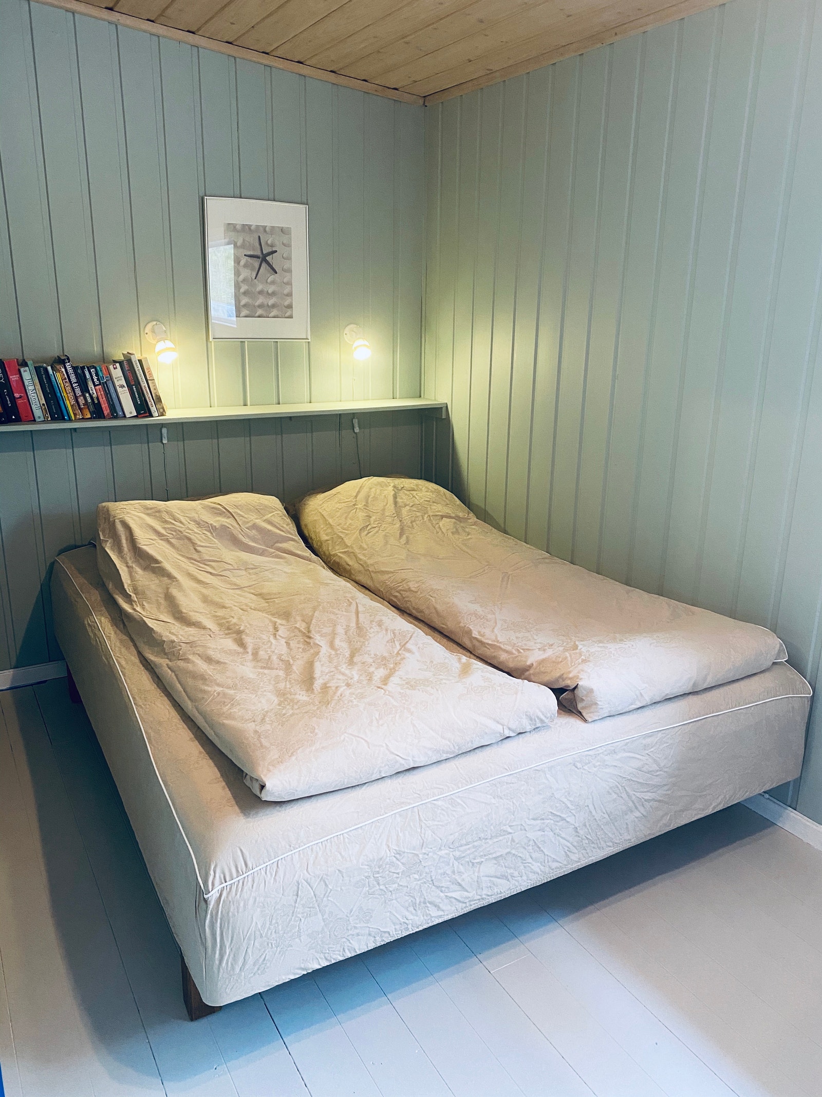 Hovedsoverom inne i hytta Galleribilde