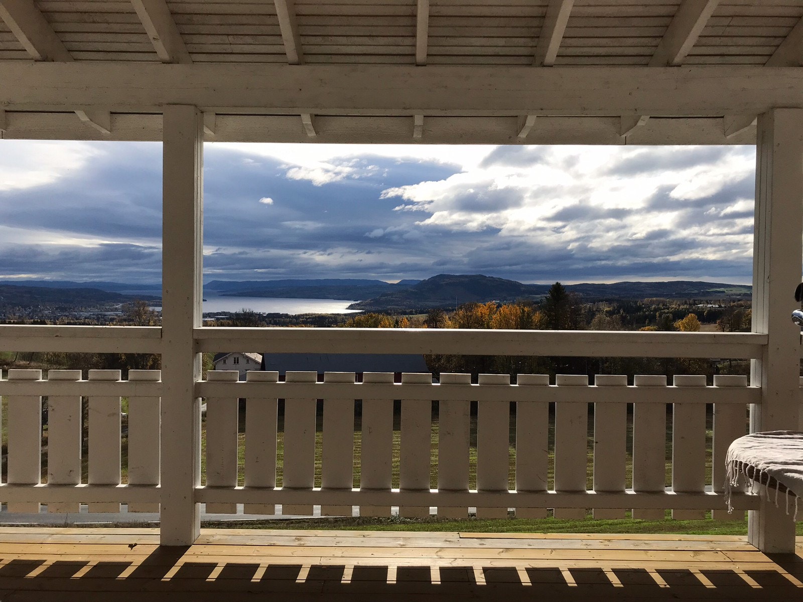 Utsikt fra balkongen Galleribilde