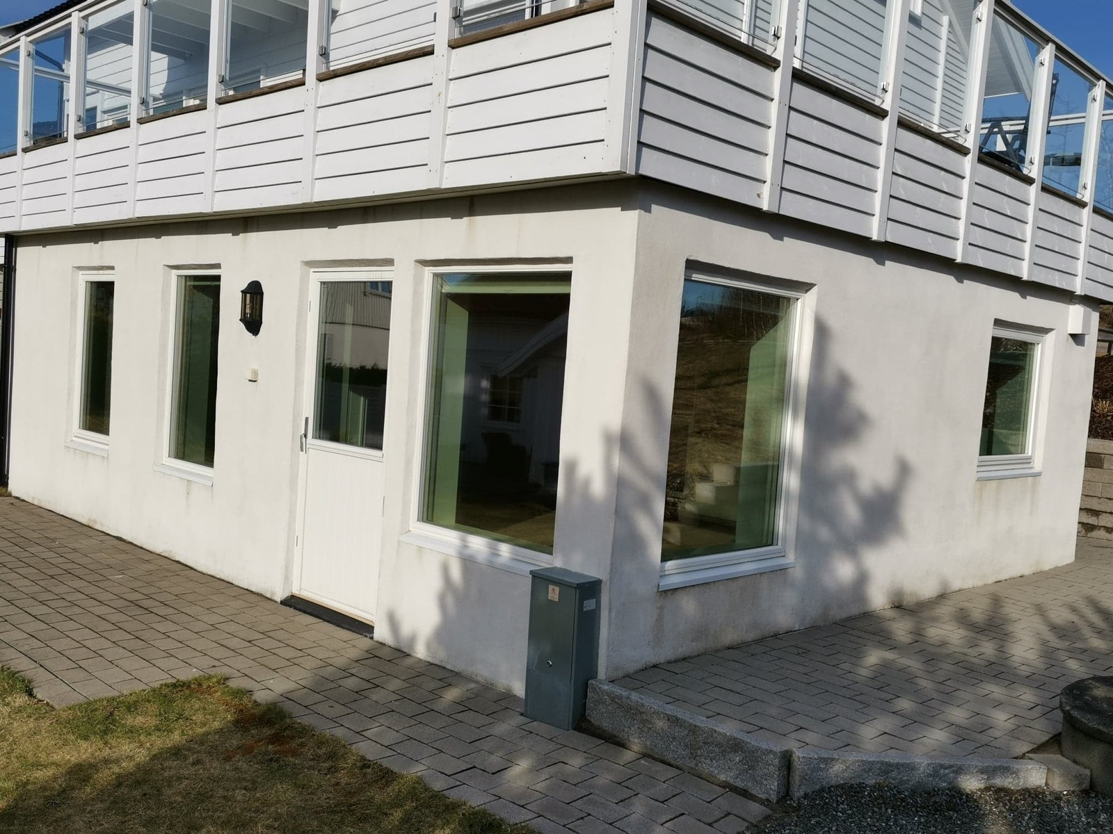 Vinduer stue og kjøkken Galleribilde