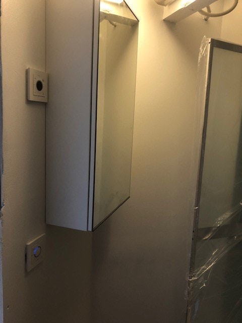 Speilskap Galleribilde