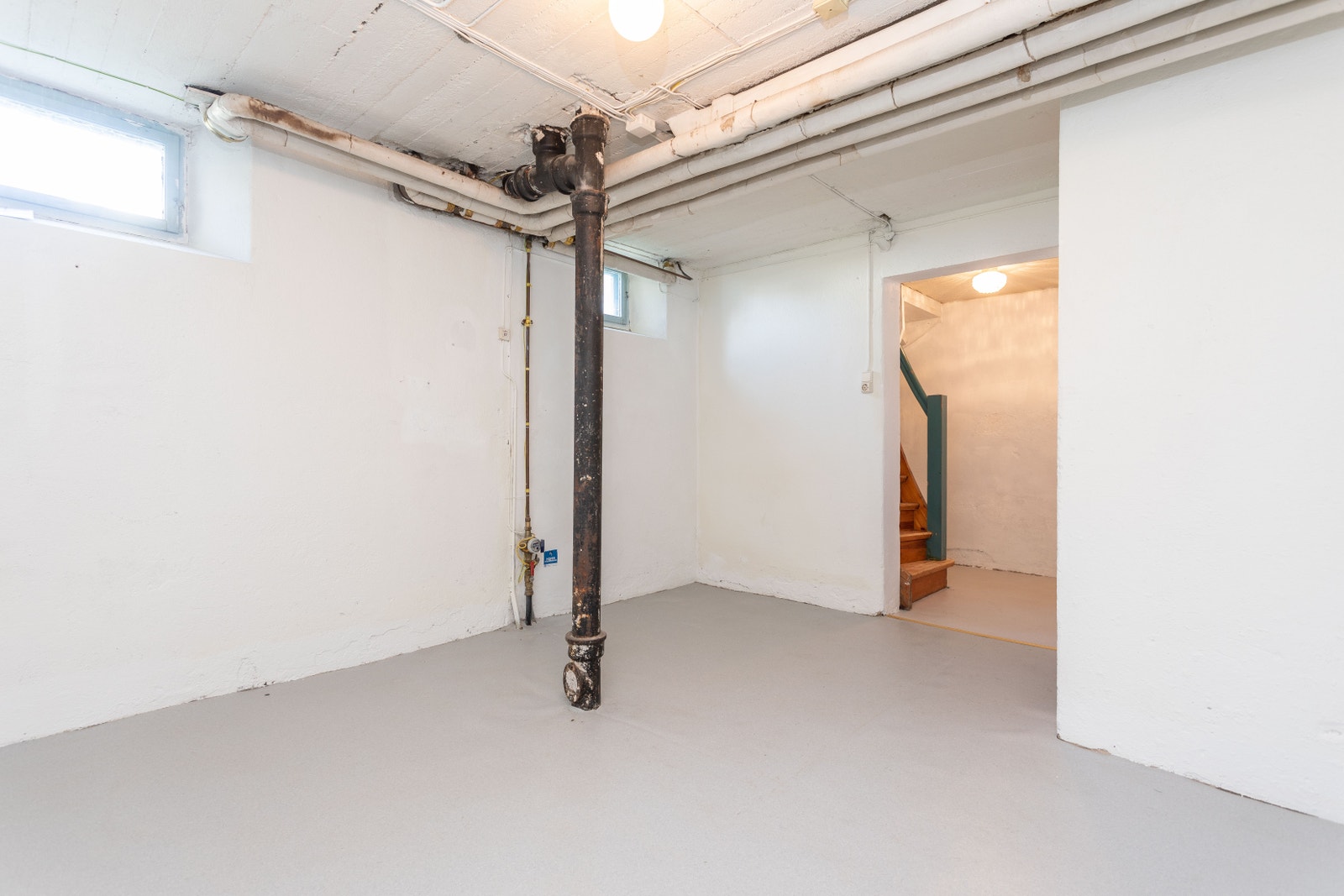 Kjeller med god plass til ekstra utstyr Galleribilde