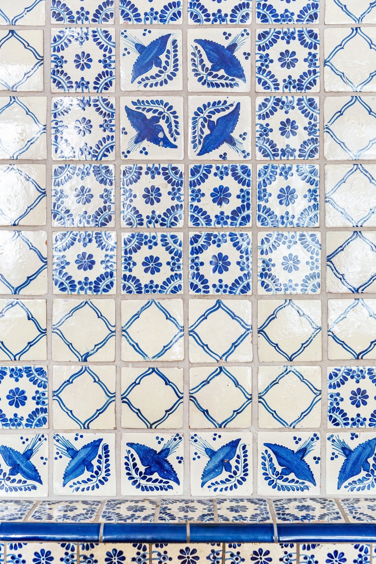 Bygningen er godt vedlikeholdt utvendig. Innvendig er det et herskapelig preg, med hovedsakelig standard fra byggeåret. Galleribilde