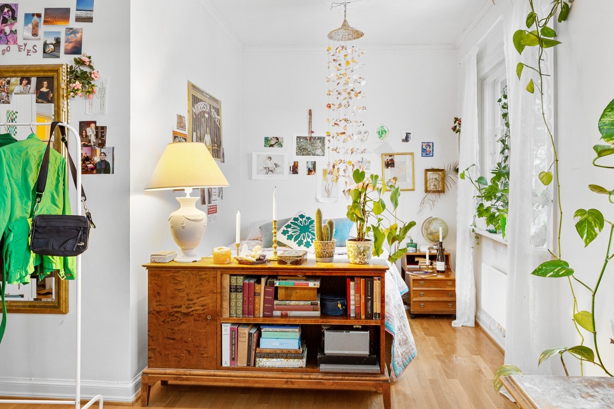 Sjølyst, Bygdøy og Aker Brygge ligger i gang- og sykkelavstand. Det er ca. 20 min på sykkelen inn til Aker Brygge. Galleribilde