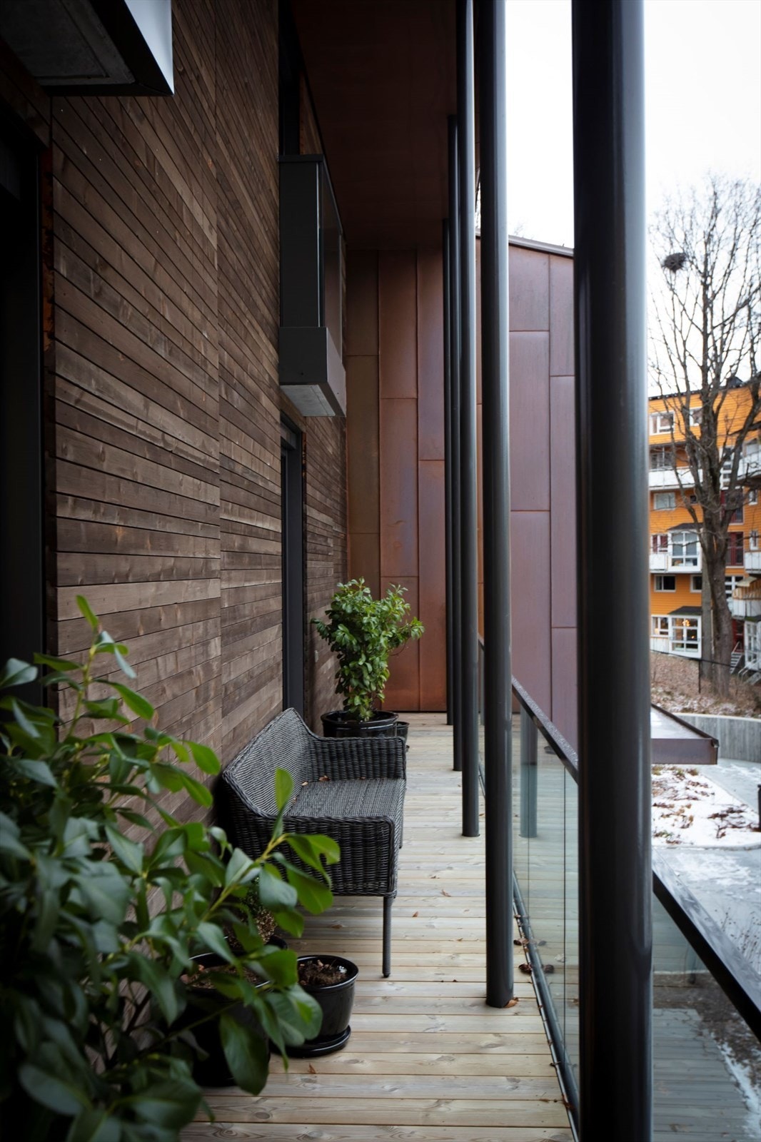 Her kommer morgensolen inn. Galleribilde