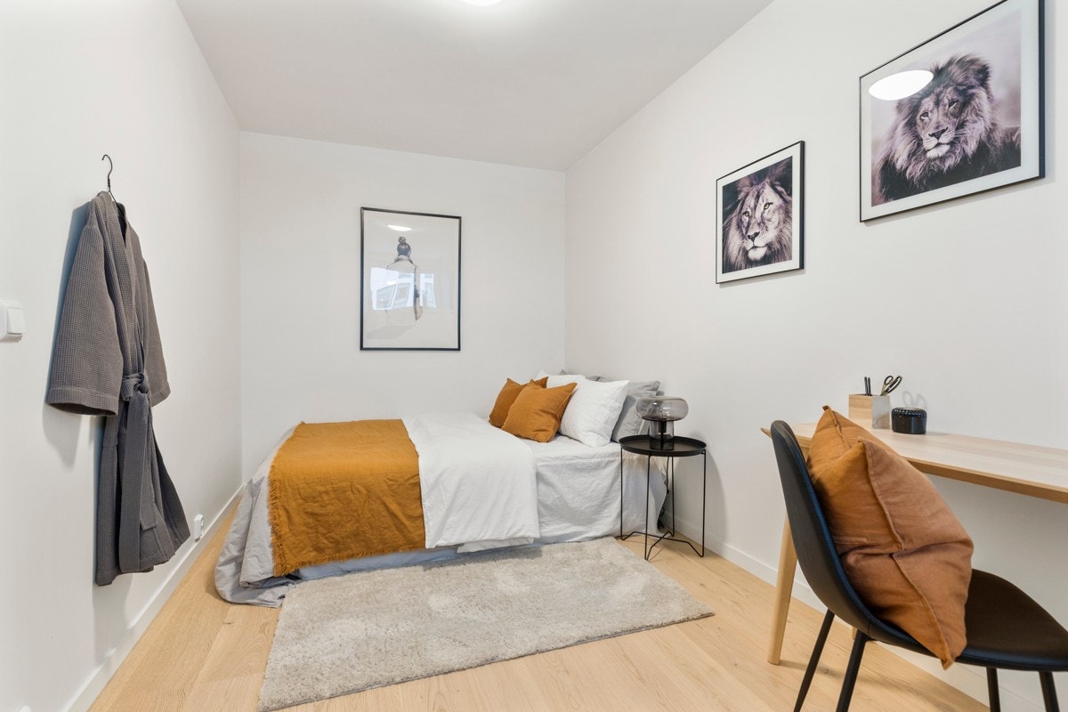 Soverom nummer tre er av god størrelse med plass til å møblere slik du ønsker. Galleribilde