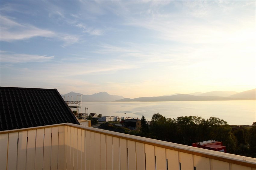 Utsikt fra balkong i 2.etasje