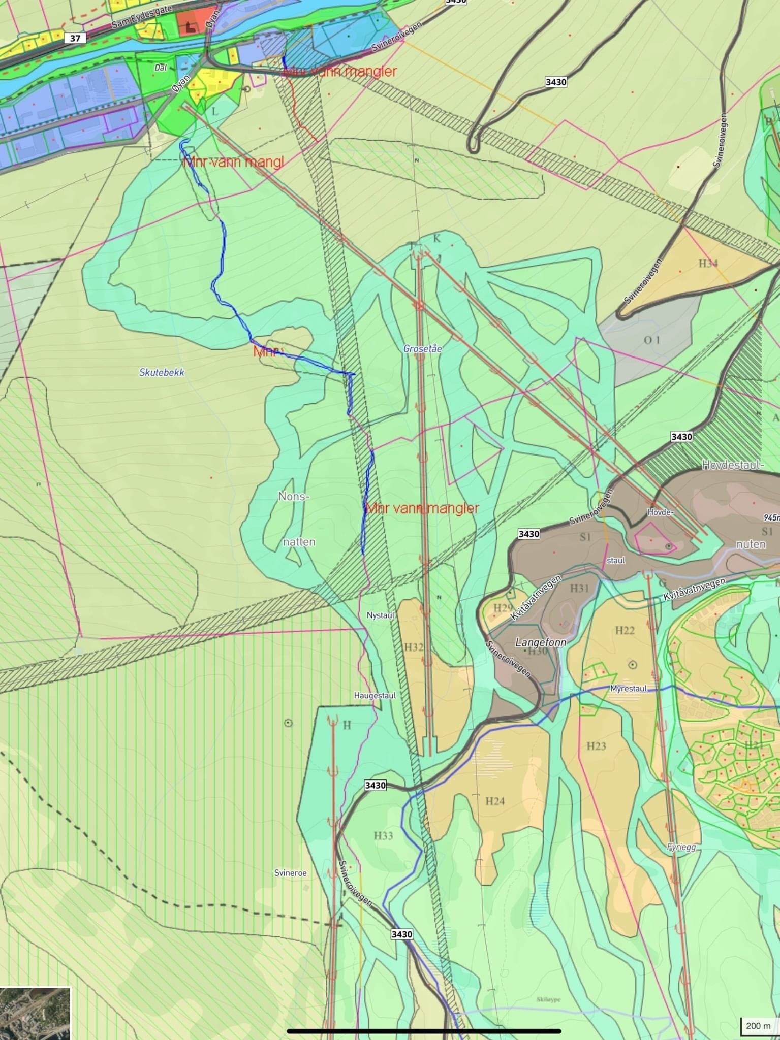 Kommuneplan viser at det fortsatt er store utviklingsplaner i alpin-anlegget, tross allerede godt utbygget nett. Galleribilde
