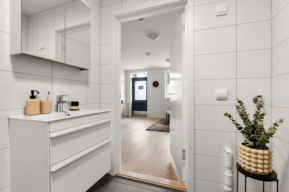 Badet har opplegg for vaskemaskin. Galleribilde