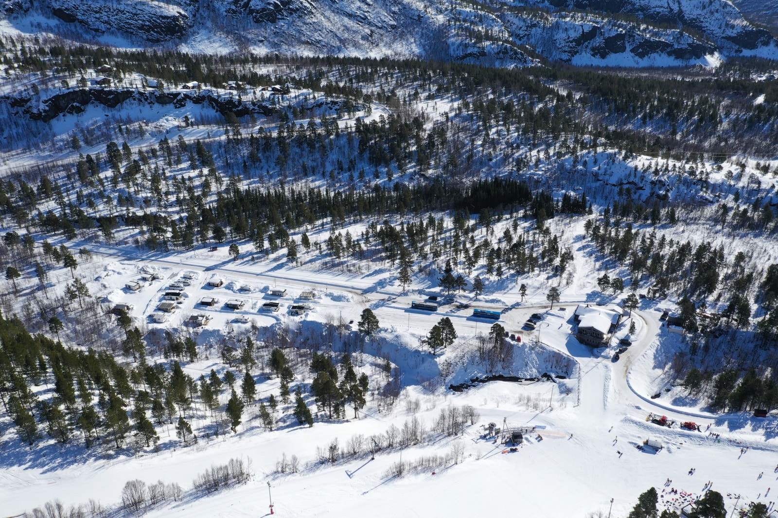 I området rundt alpinsenteret finner du også langrennsløyper, blant annet RIL sin lysløype. Galleribilde