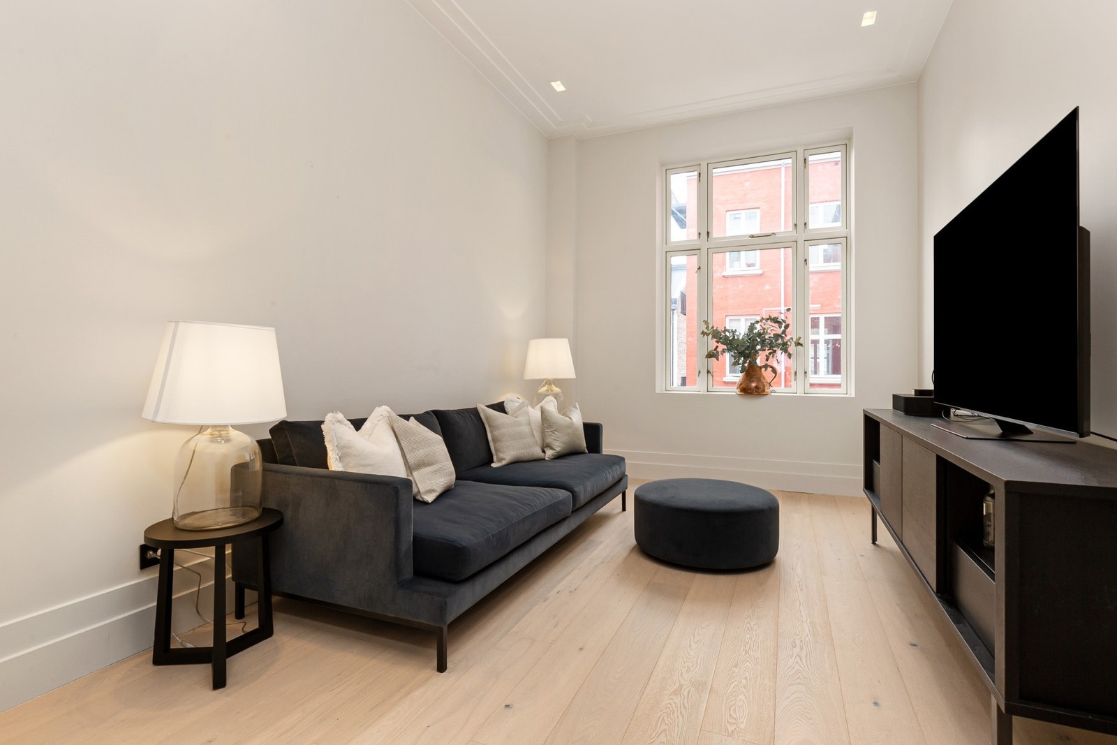 Soverom nr 2 - ypperlig i bruk som tv-stue. Galleribilde